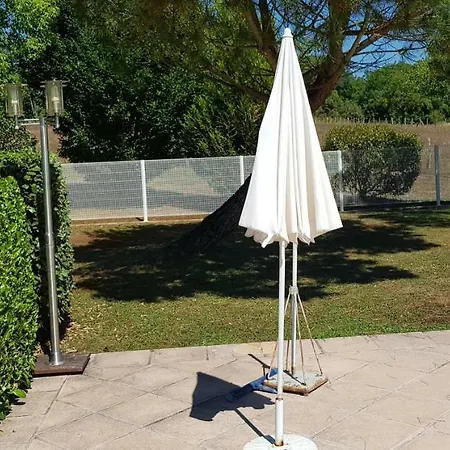 Holiday home De Sauvagnac Dans Le Lot