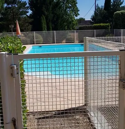 Holiday home De Sauvagnac Dans Le Lot Dorval